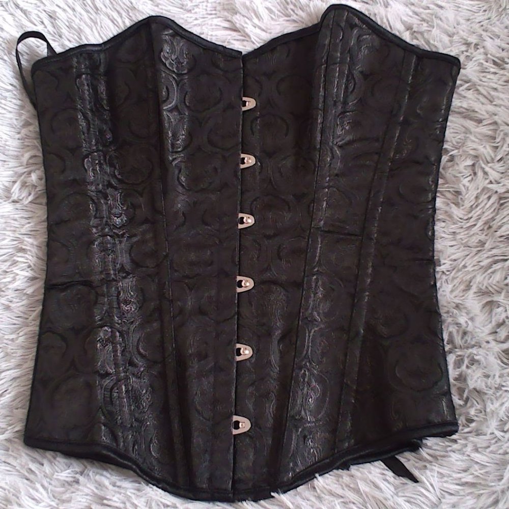 black corset
